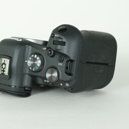 Canon EOS R6