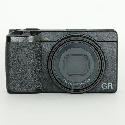 RICOH GR III