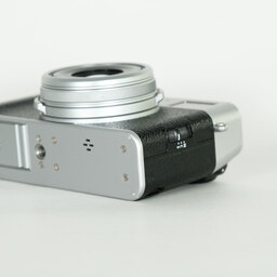 FUJIFILM X100V シルバー