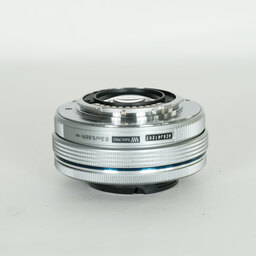 OLYMPUS M.ZUIKO DIGITAL ED 14-42mm F3.5-5.6 EZ シルバー