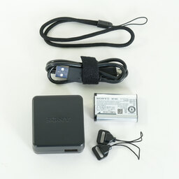 SONY Cyber-shot DSC-RX100M4