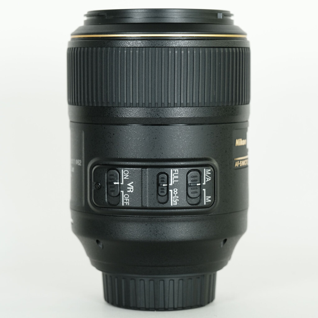 Nikon AF-S VR Micro-Nikkor 105mm f/2.8G IF-ED