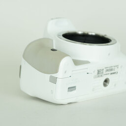 Canon EOS Kiss X7 ボディ ホワイト