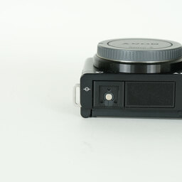 SONY VLOGCAM ZV-E10
