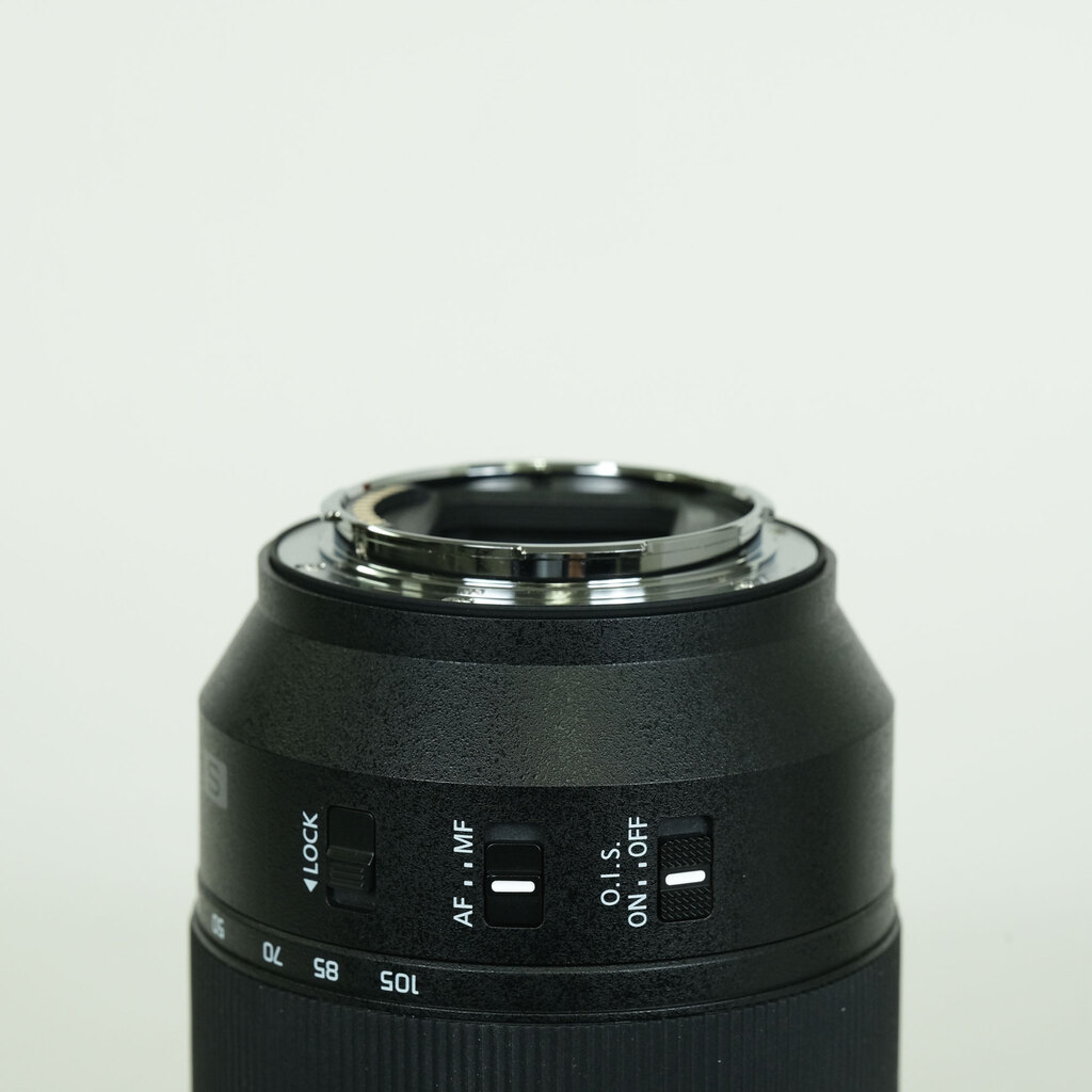 Panasonic LUMIX S 24-105mm F4 MACRO O.I.S.