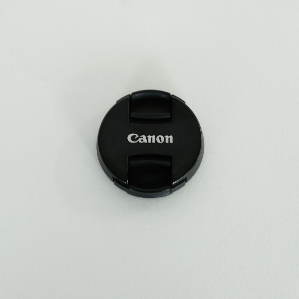 Canon EF-M22mm F2 STM