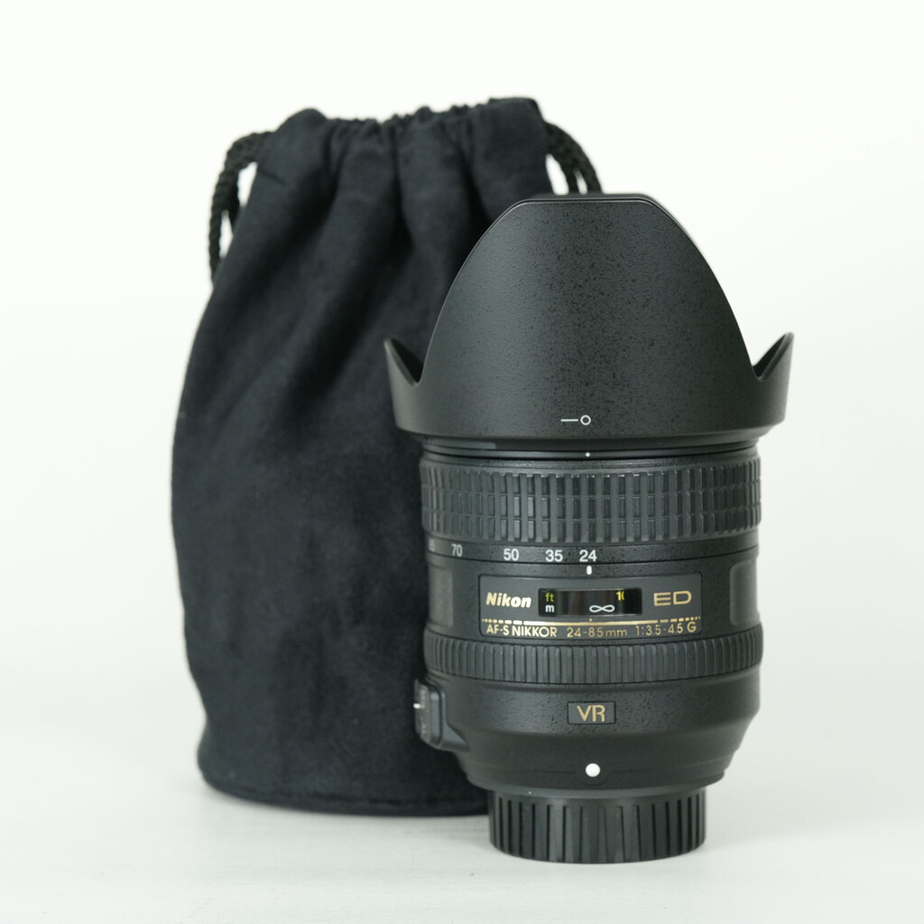 Nikon AF-S NIKKOR 24-85mm F3.5-4.5G ED VRの出品 | ONE SCENE（ワン