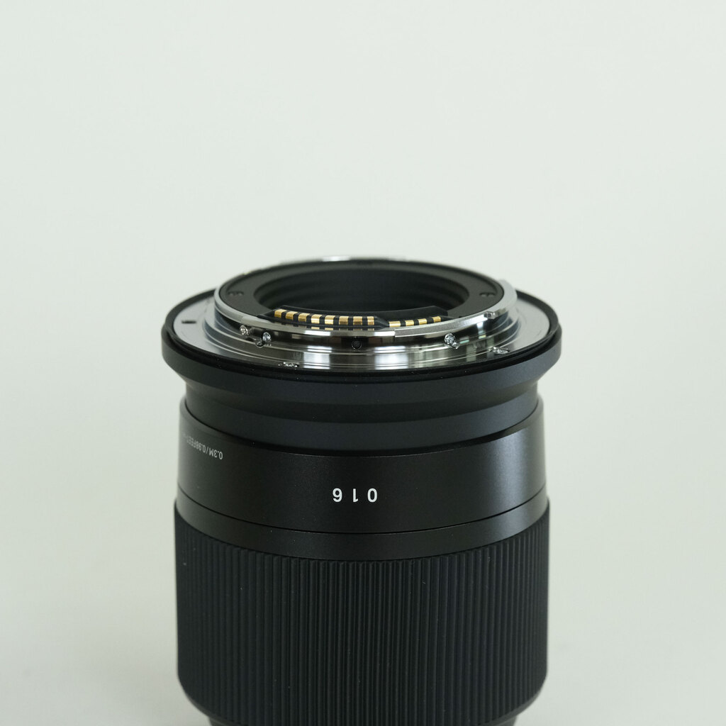 SIGMA 30mm F1.4 DC DN｜Contemporary [キヤノンRF用]