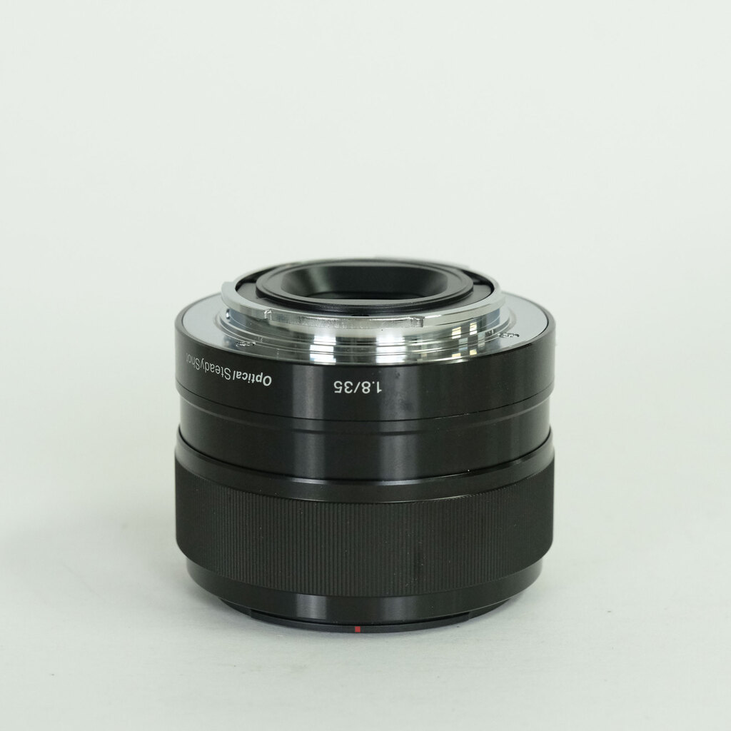 SONY E 35mm F1.8 OSS SEL35F18