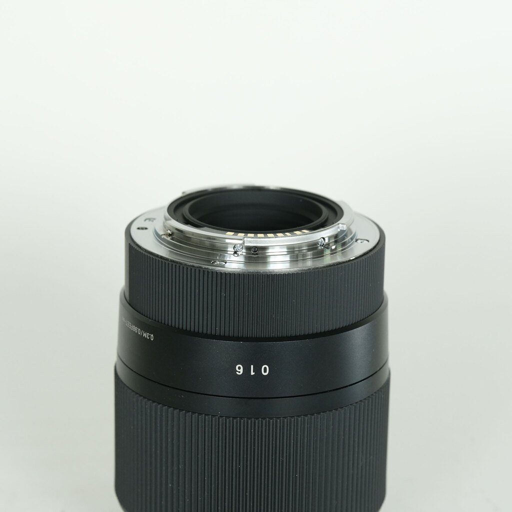 SIGMA 30mm F1.4 DC DN｜Contemporary [キヤノンM用]