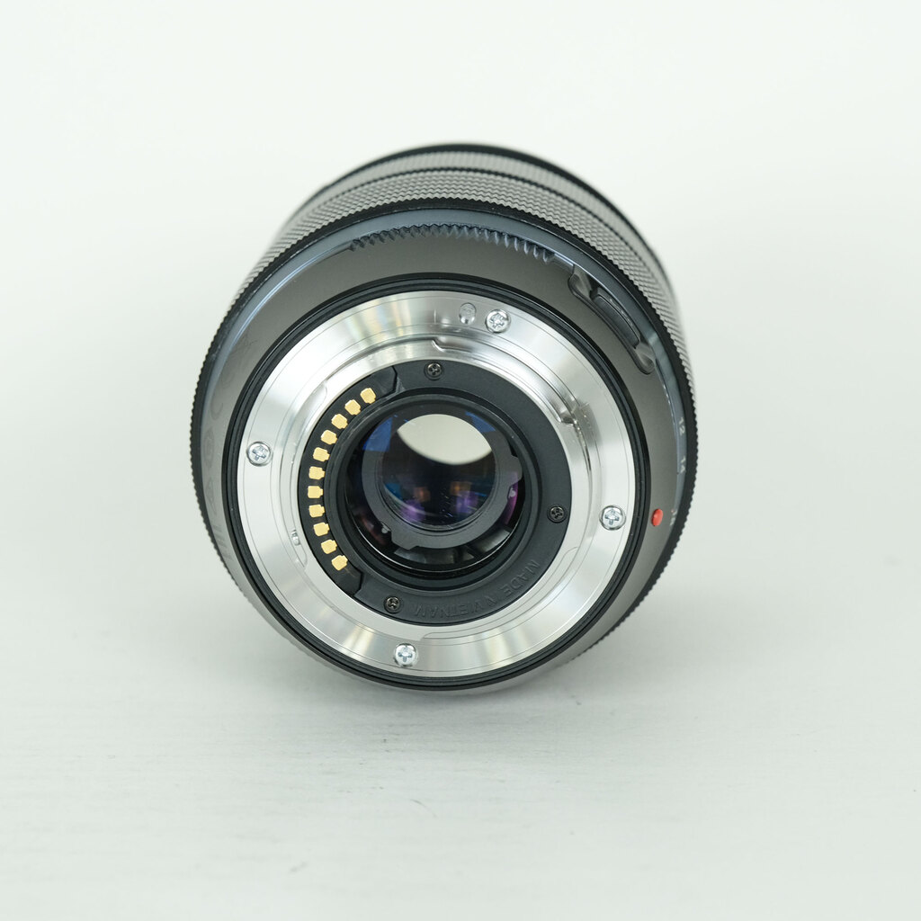 OLYMPUS M.ZUIKO DIGITAL ED 12-40mm F2.8 PROの出品 | ONE SCENE