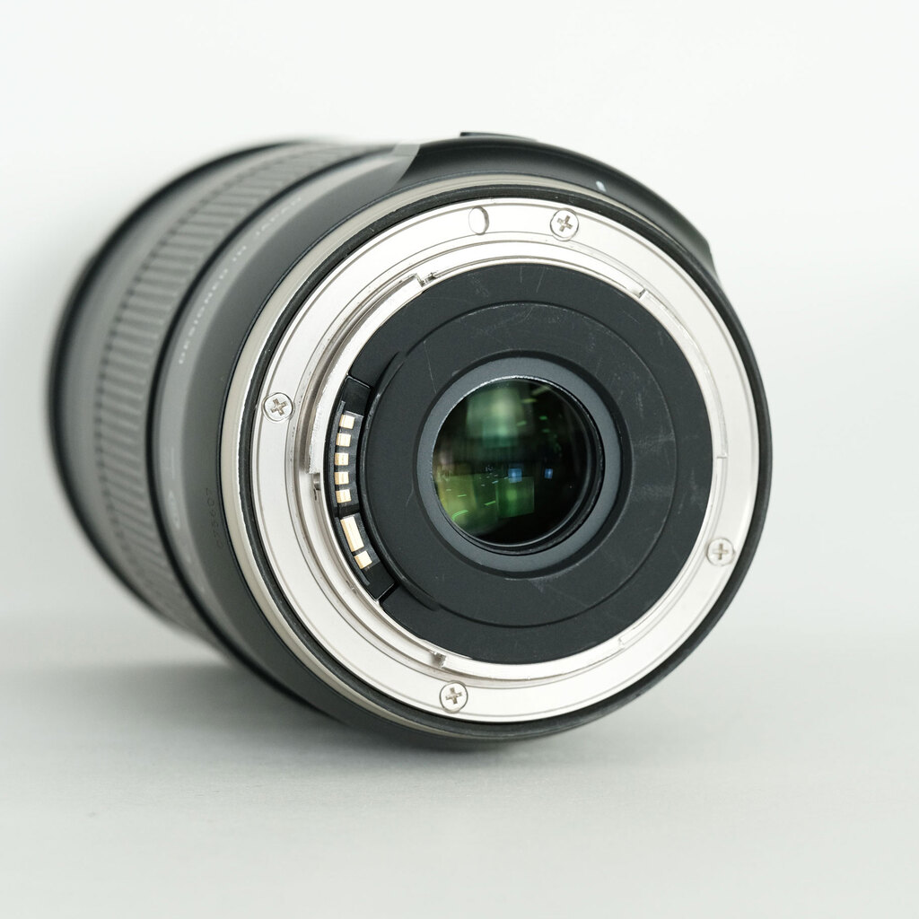 TAMRON 18-400mm F/3.5-6.3 Di II VC HLD (Model B028) [キヤノン用]