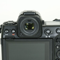 Nikon Z8