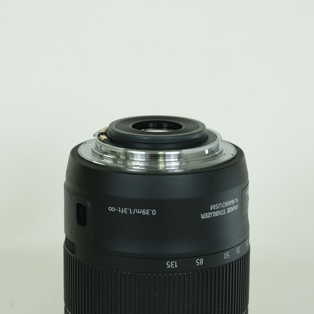 Canon EF-S18-135mm F3.5-5.6 IS USM