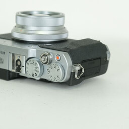 FUJIFILM X30 シルバー