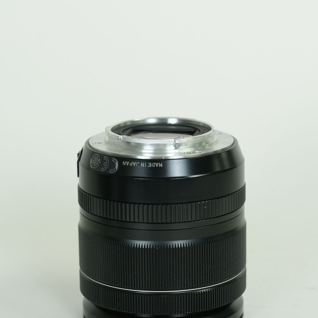FUJIFILM XF18-55mmF2.8-4 R LM OIS FUJIFILM XF18-55mmF2.8-4 R LM OIS