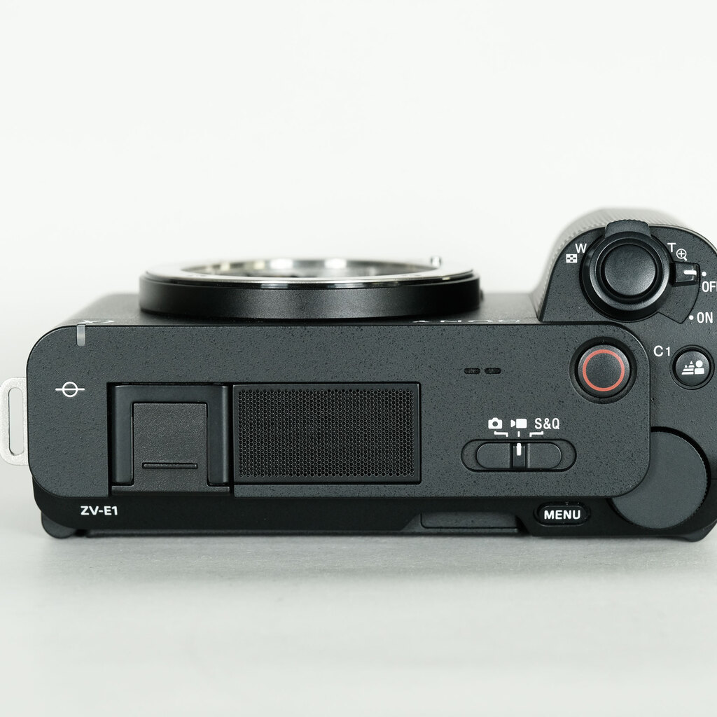SONY VLOGCAM ZV-E1