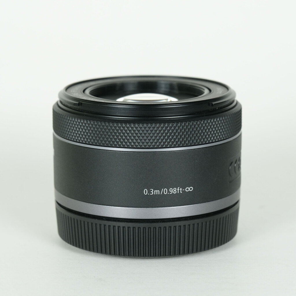 Canon RF50mm F1.8 STMの出品 | ONE SCENE（ワンシーン）