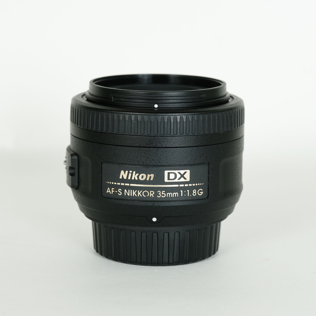 Nikon AF-S DX NIKKOR 35mm f/1.8G