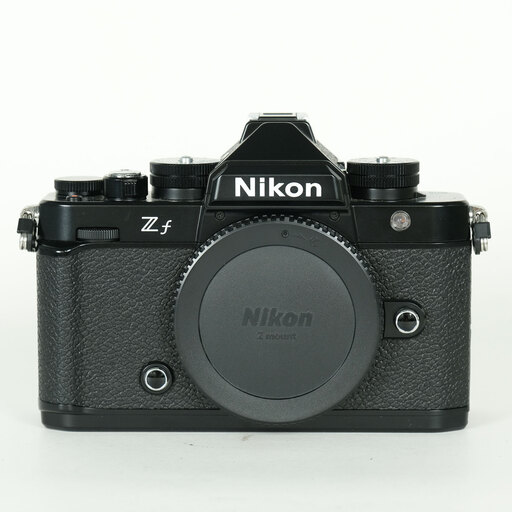 Nikon Z fを徹底解説。往年の名機の魅力を追体験できる最新ミラーレス