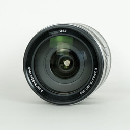 SONY E18-200mm F3.5-6.3 OSS SEL18200