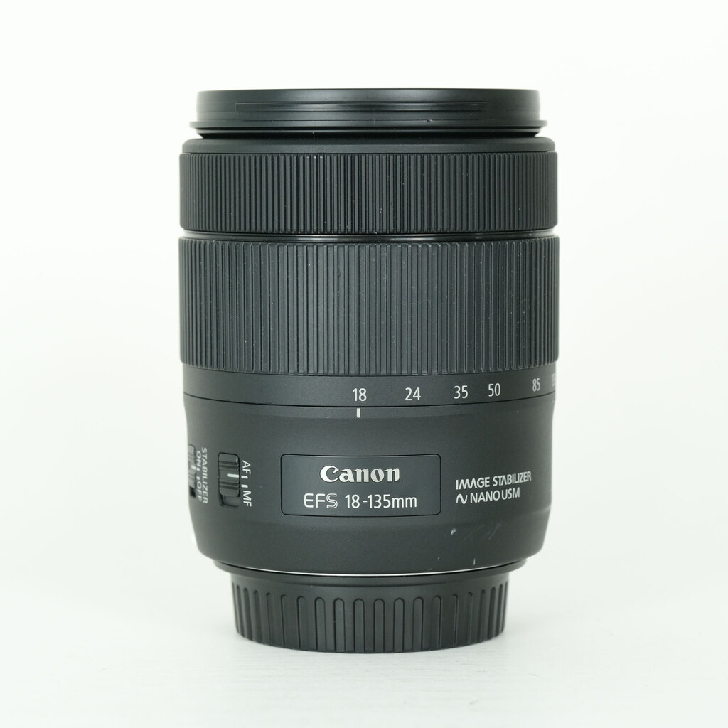 Canon EF-S18-135mm F3.5-5.6 IS USM