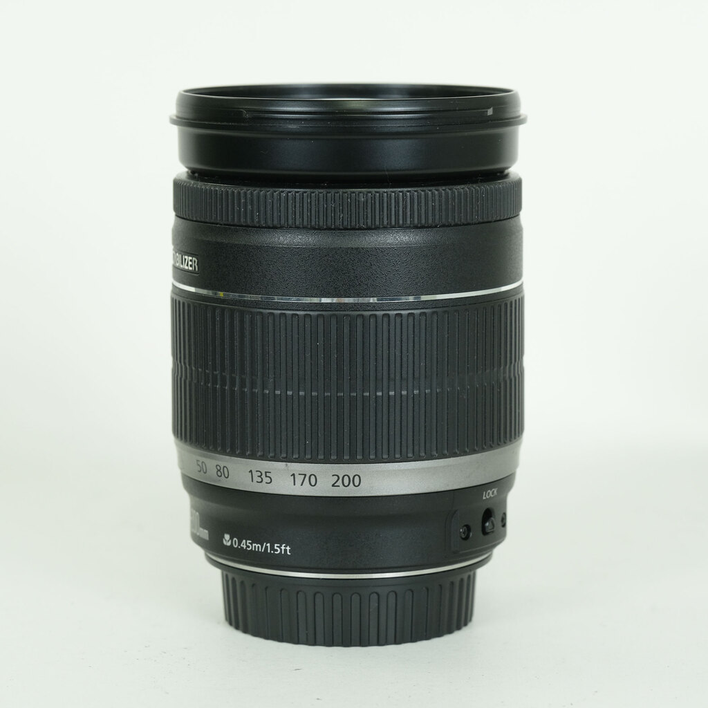 Canon EF-S18-200mm F3.5-5.6 IS Canon EF-S18-200mm F3.5-5.6 IS