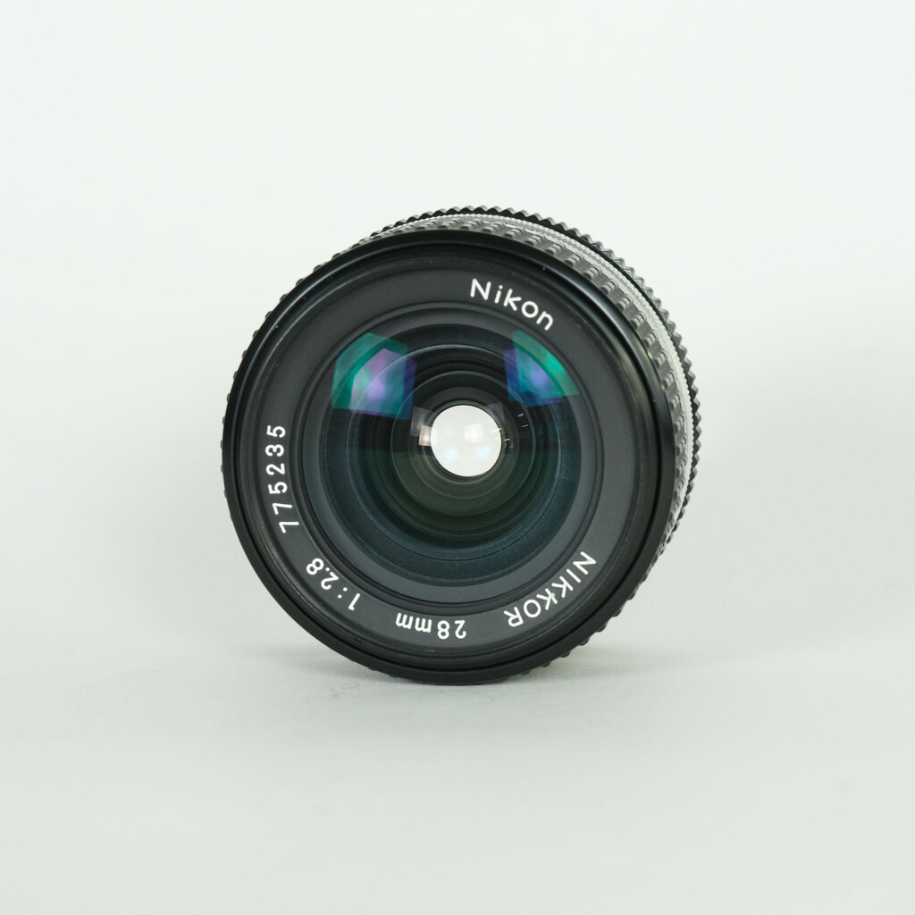 Nikon Ai Nikkor 28mm F2.8Sの出品 | ONE SCENE（ワンシーン）