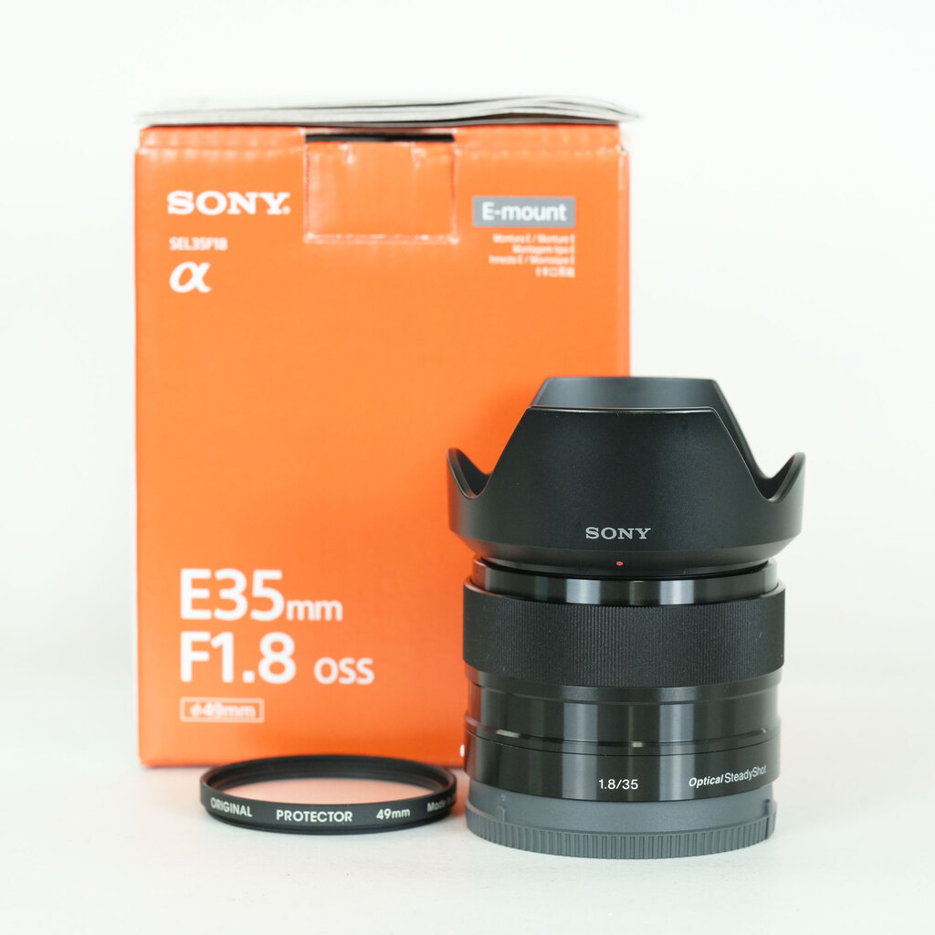 SONY E 35mm F1.8 OSS SEL35F18