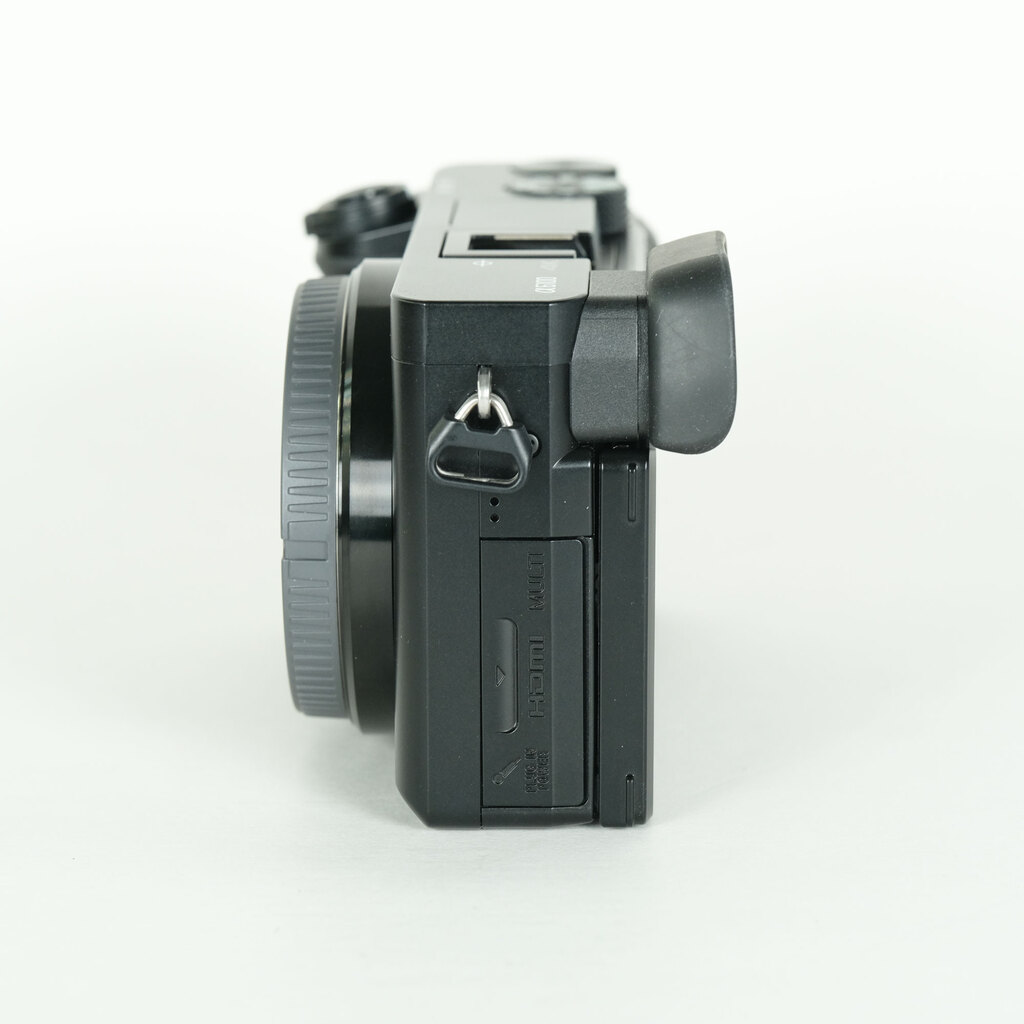 SONY α6100（ILCE-6100）の出品 | ONE SCENE（ワンシーン）