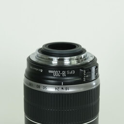 Canon EF-S18-200mm F3.5-5.6 IS Canon EF-S18-200mm F3.5-5.6 IS