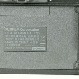 FUJIFILM X-S10