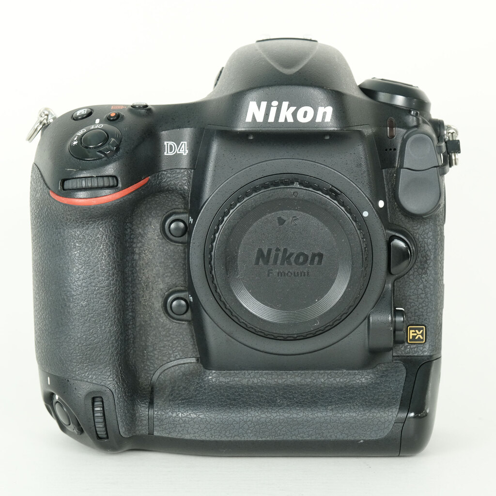 Nikon D4