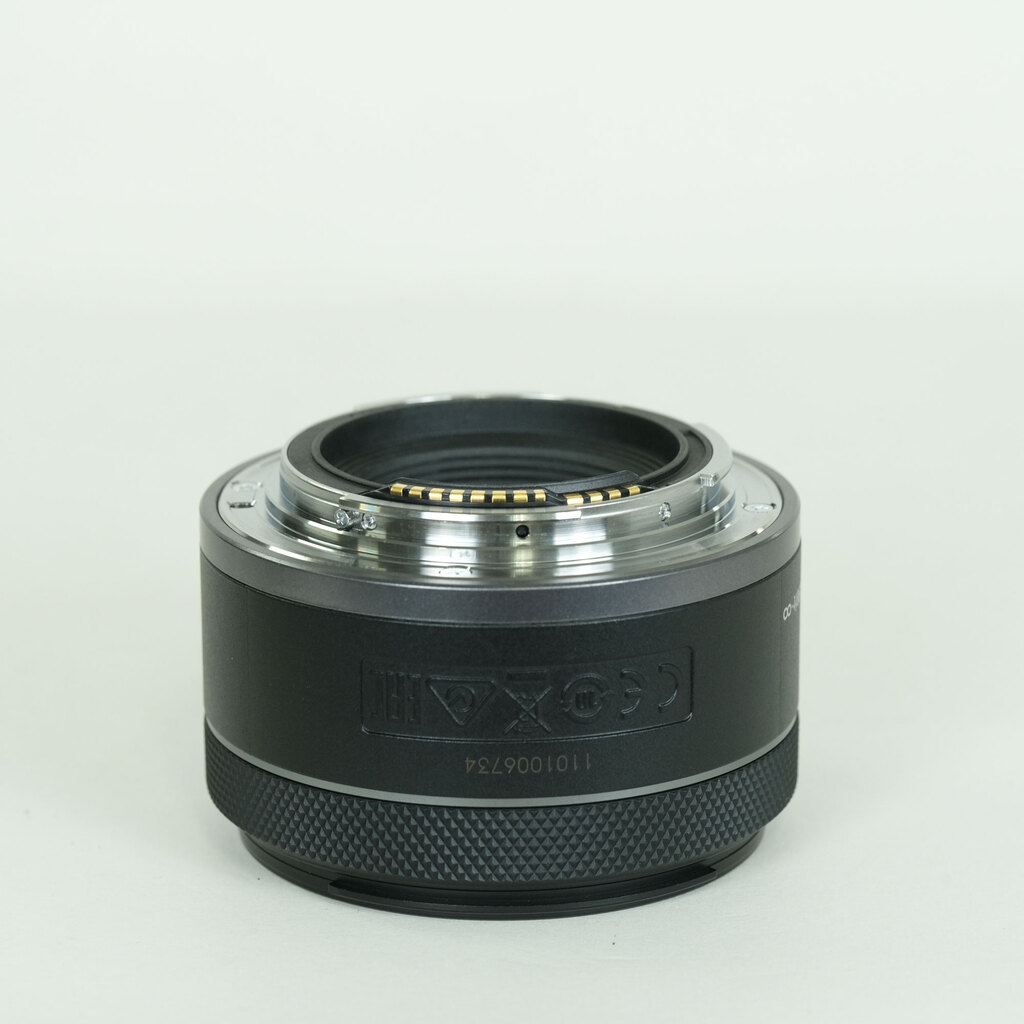 Canon RF50mm F1.8 STM Canon RF50mm F1.8 STM