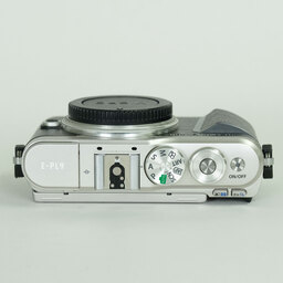 OLYMPUS PEN E-PL9 OLYMPUS PEN E-PL9