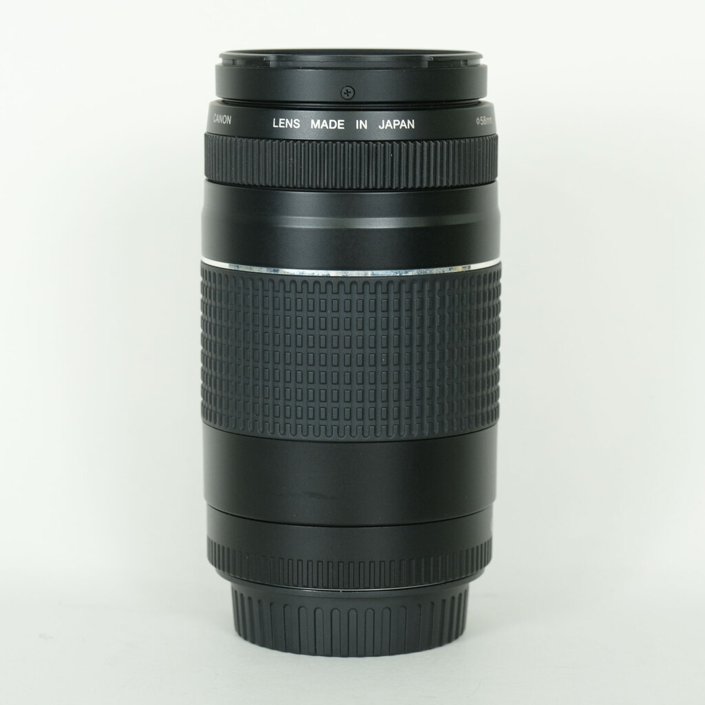 Canon EF75-300mm F4-5.6 III USM