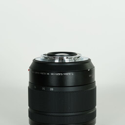 Panasonic LUMIX G VARIO 12-60mm / F3.5-5.6 ASPH. / POWER O.I.S.