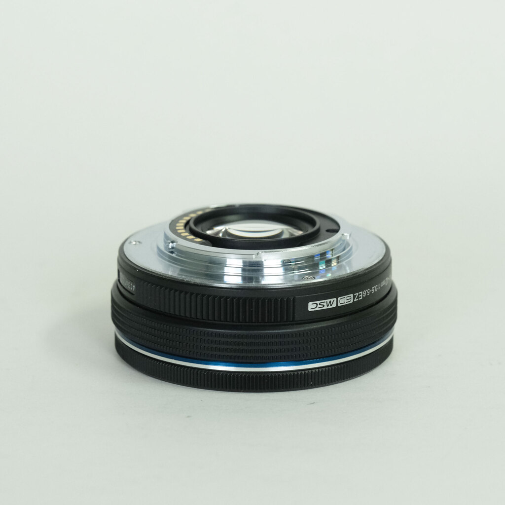 OLYMPUS M.ZUIKO DIGITAL ED 14-42mm F3.5-5.6 EZ ブラック OLYMPUS M.ZUIKO DIGITAL ED 14-42mm F3.5-5.6 EZ ブラック