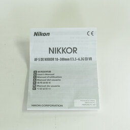 Nikon AF-S DX NIKKOR 18-300mm f/3.5-6.3G ED VR Nikon AF-S DX NIKKOR 18-300mm f/3.5-6.3G ED VR