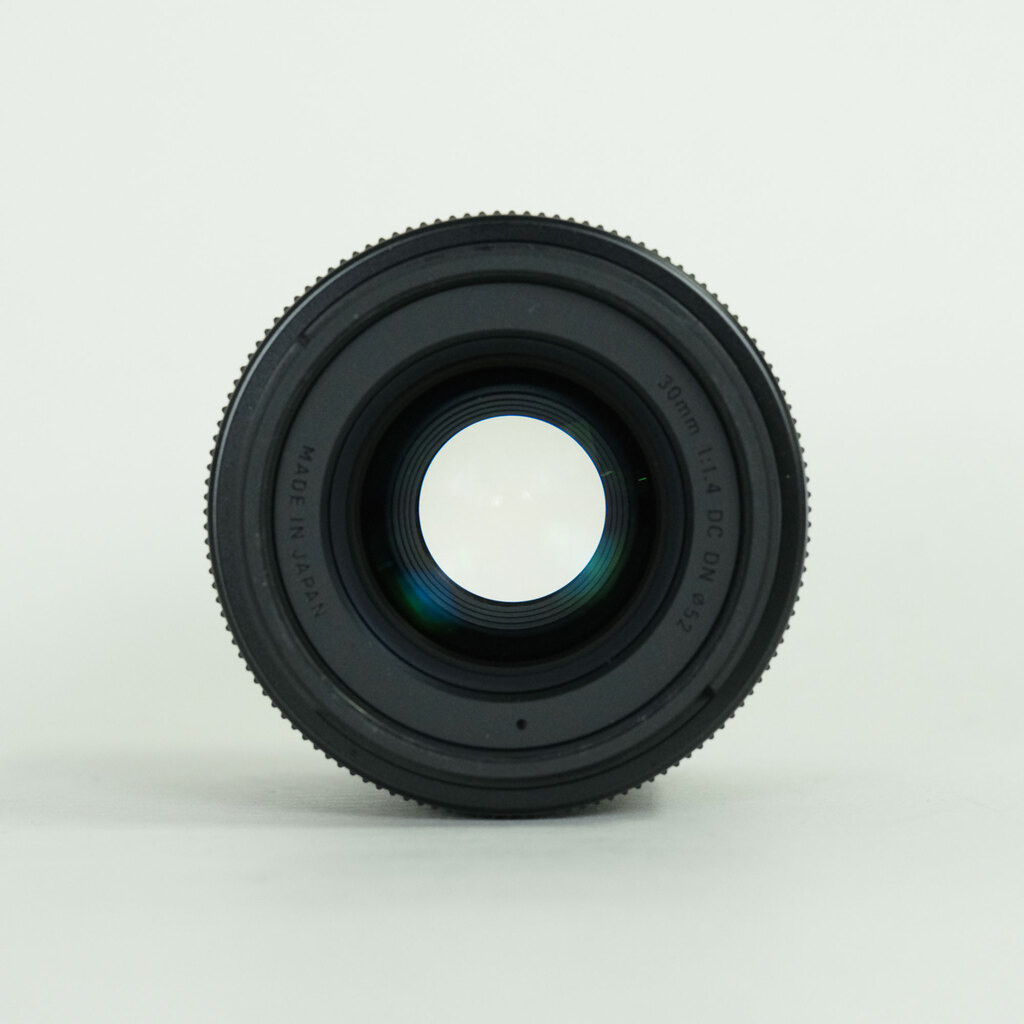 SIGMA 30mm F1.4 DC DN｜Contemporary [マイクロフォーサーズ用]