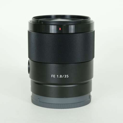 SONY FE 35mm F1.8 SEL35F18F SONY FE 35mm F1.8 SEL35F18F