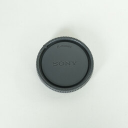 SONY E 18-135mm F3.5-5.6 OSS SEL18135