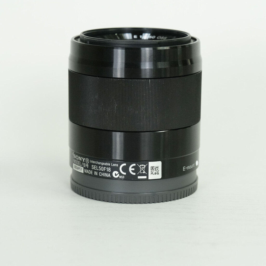 SONY E 50mm F1.8 OSS SEL50F18