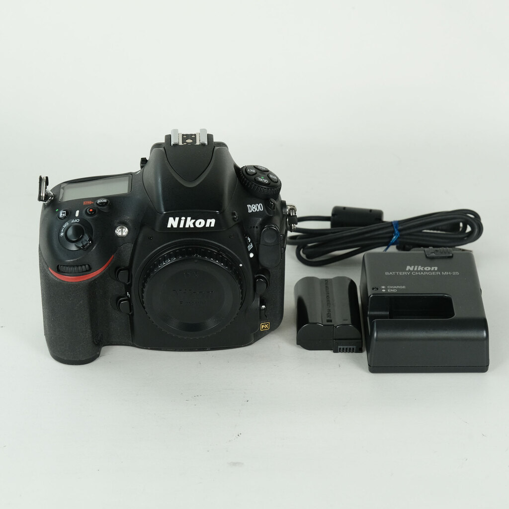 Nikon D800