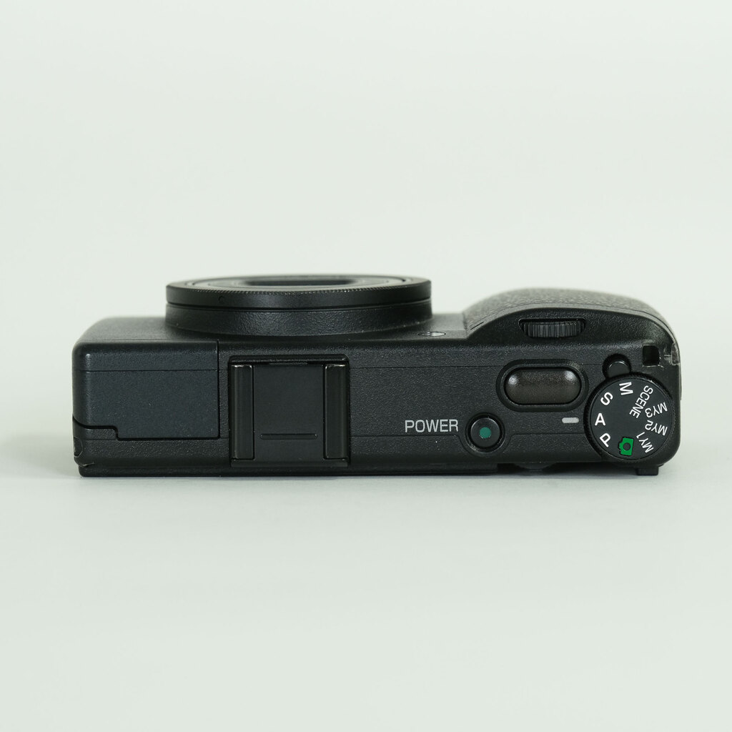 RICOH GR DIGITAL III
