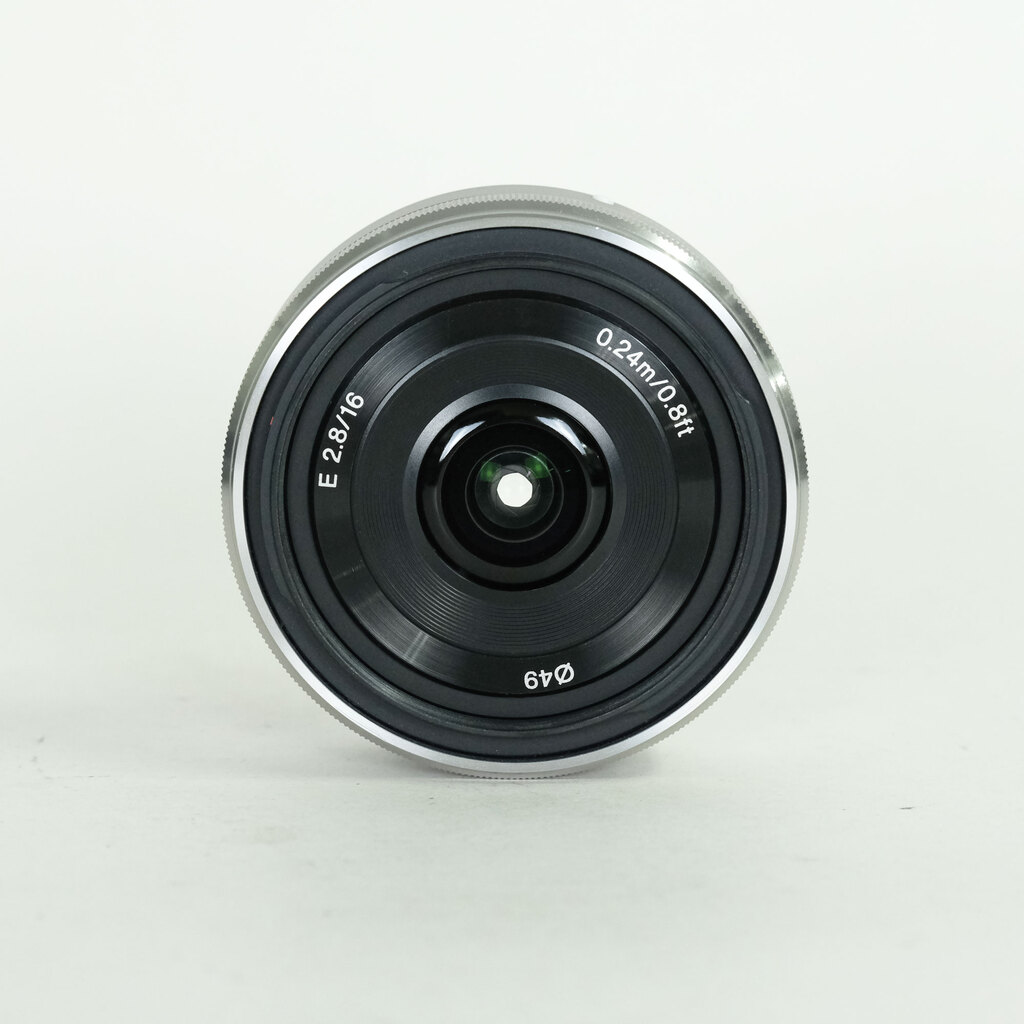 SONY E 16mm F2.8 SEL16F28