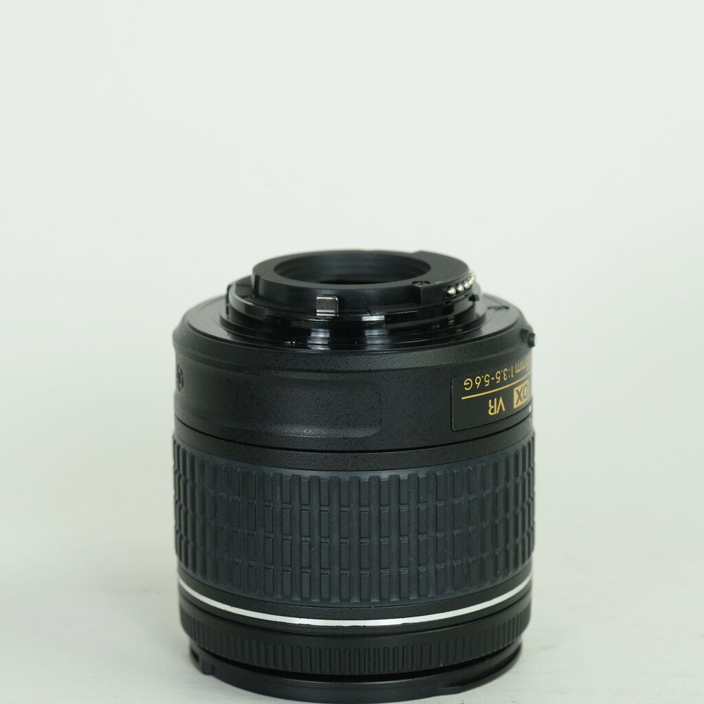 Nikon AF-P DX NIKKOR 18-55mm F3.5-5.6G VR