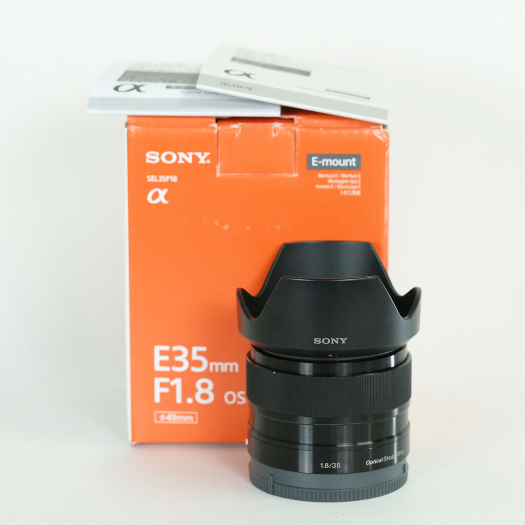 SONY E 35mm F1.8 OSS SEL35F18