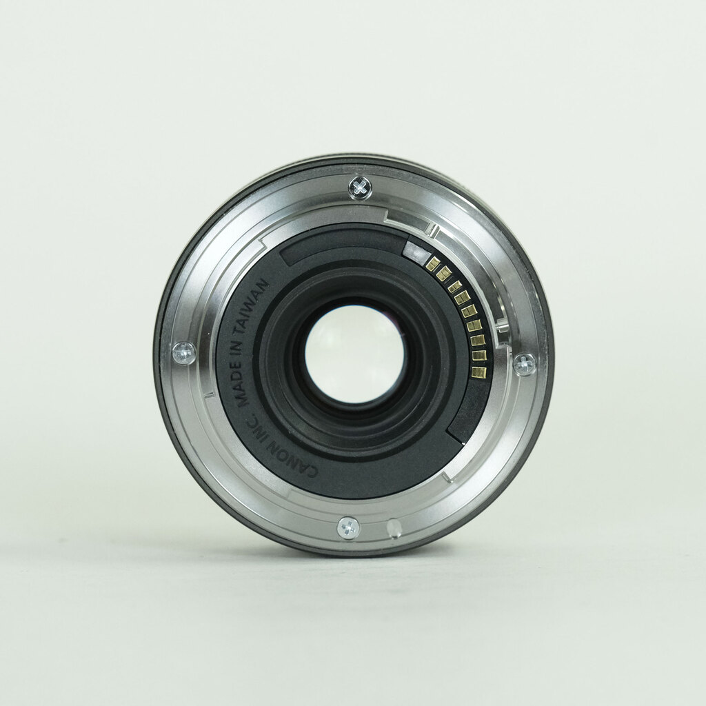 Canon EF-M22mm F2 STM