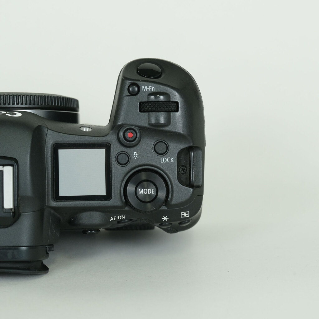 Canon EOS R5 Canon EOS R5